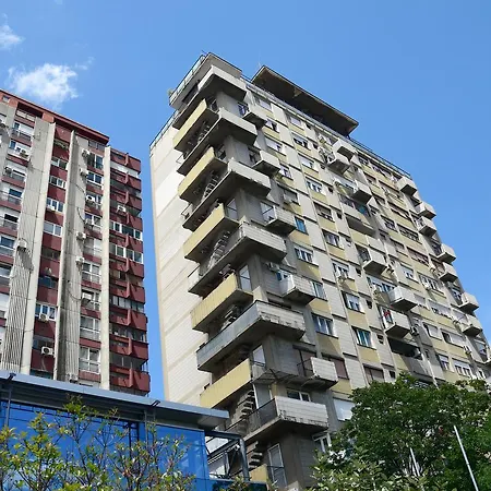 36 Apartament *